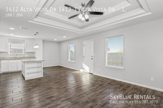 Building Photo - 1412 Alta Vista Dr