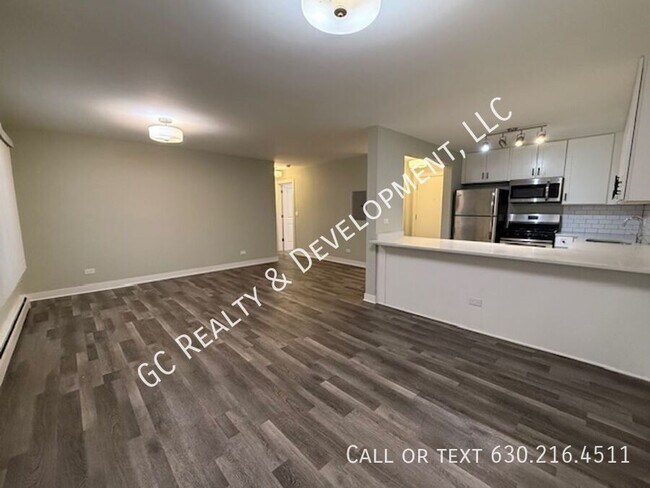 Building Photo - 800 Graceland Ave