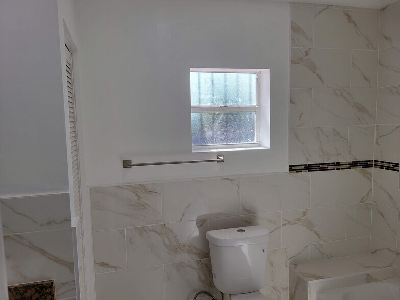 Bathroom toilet - 1646 NE 150th ST