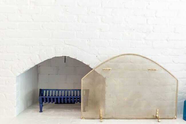 Building Photo - 5097 Wardcliff Dr. Unit A