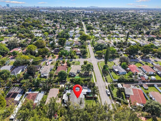 Building Photo - 1300 NE 183rd St