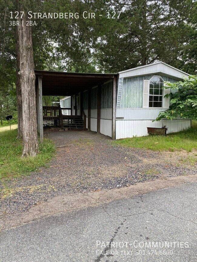 Primary Photo - 127 Strandberg Cir