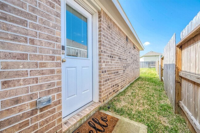 Building Photo - 26714 Wilderye Cv Ln