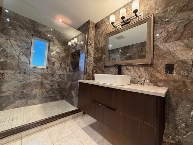 Building Photo - 1914 Chamberlin St