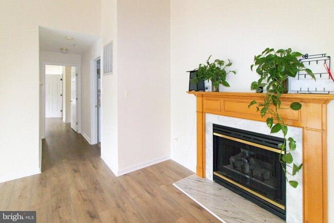 Building Photo - 7505 Calderon Ct