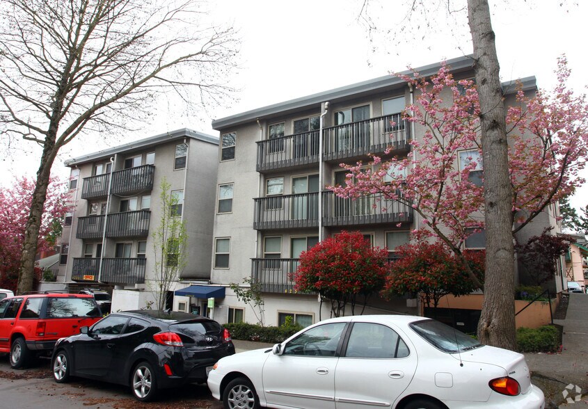 Building Photo - Forde Apartments