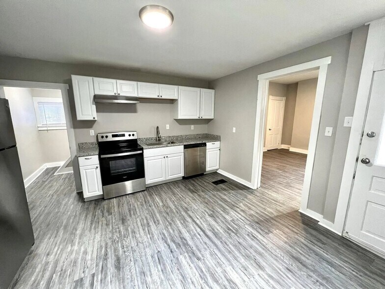 Building Photo - 1607 Banklick St