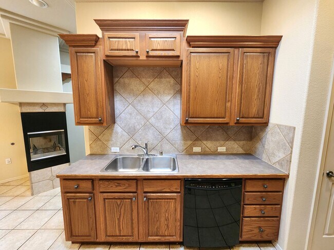 Building Photo - 2270 Spirit Rock Dr