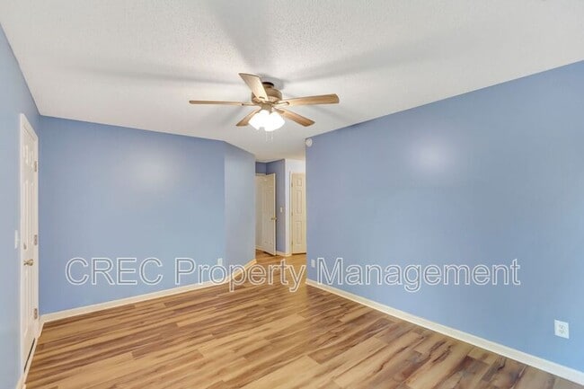 Building Photo - 207 Lynton Ct