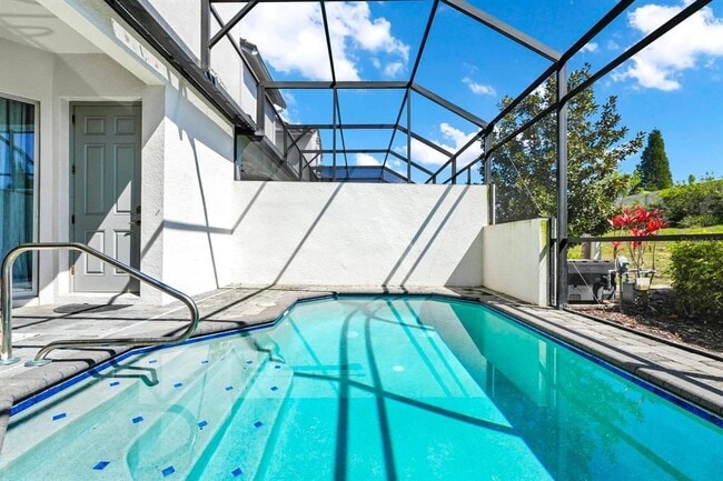 Building Photo - 302 Captiva Dr