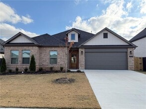 Building Photo - 7009 SW Basswood Ave