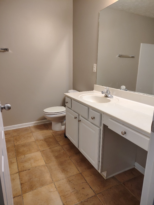 Building Photo - 1418 Dulwich Ct