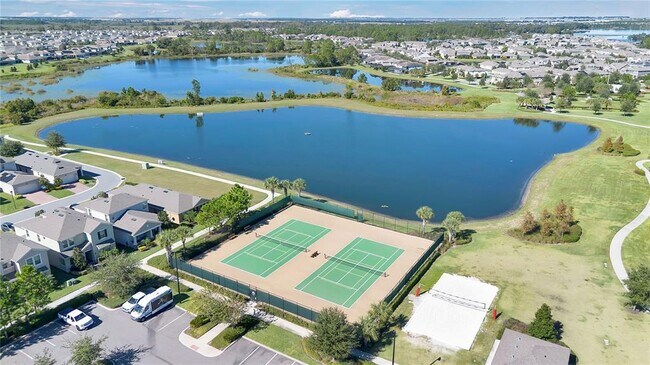 Building Photo - 11145 Sound Shr Dr