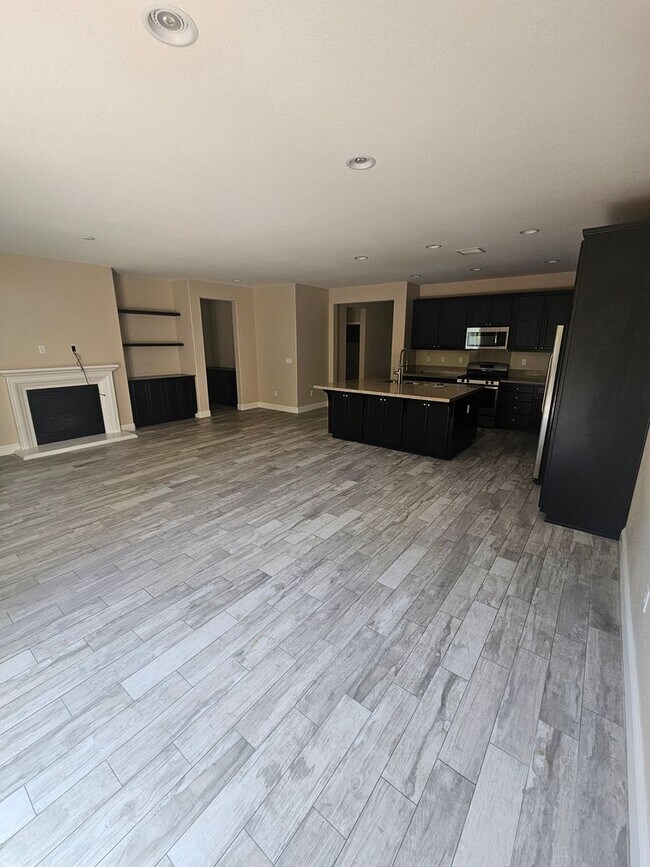 Building Photo - South Reno 4 bedroom home