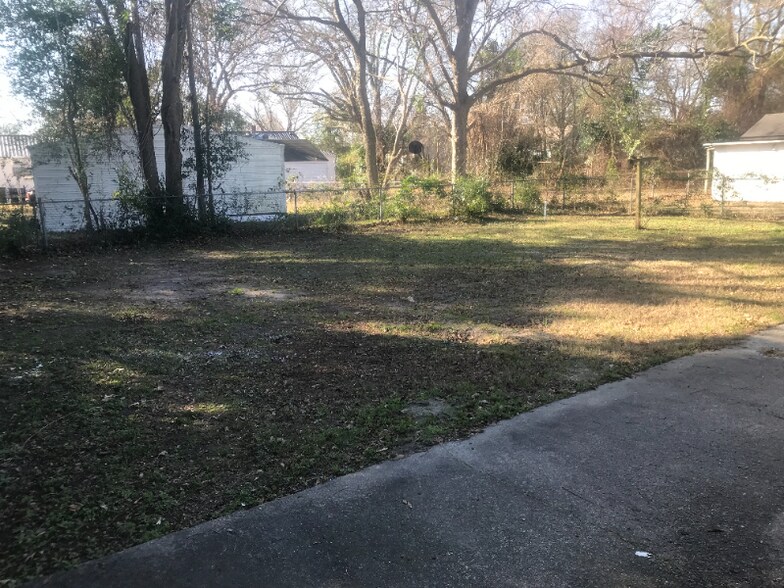 Building Photo - 1110 Atlantic Ave