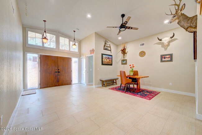 Building Photo - 30 Westview Ln