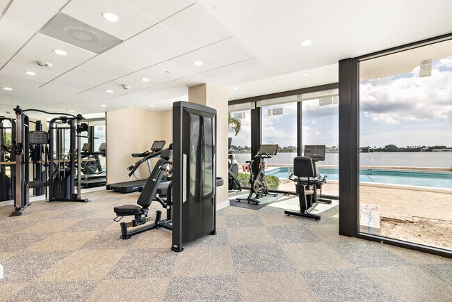 Building Photo - 1200 S Flagler Dr