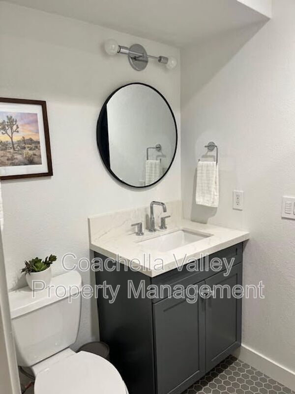 Building Photo - 72730 Mesquite Ct