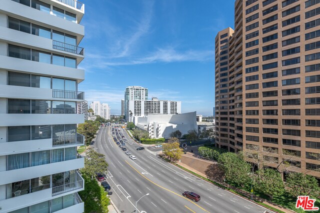 Building Photo - 10445 Wilshire Blvd