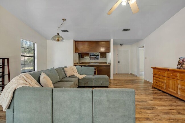 Building Photo - 1826 Meriadoc Rd