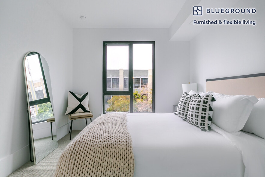 Building Photo - 1288 Howard St