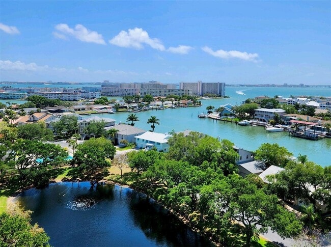 Building Photo - 5950 Pelican Bay Plaza S