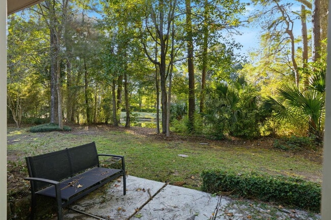 Building Photo - 815 Farm Quarter Rd