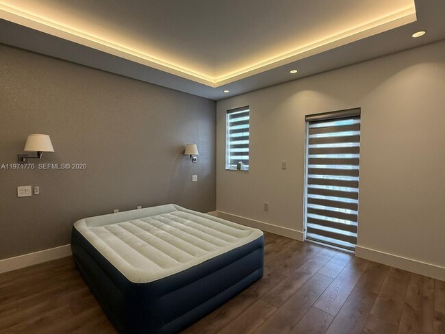 Building Photo - 20711 SW 80th Ct