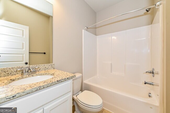 Building Photo - 272 Villa Grande Dr