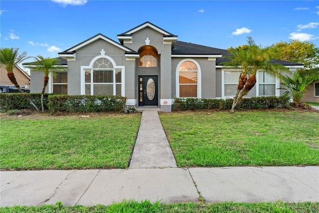 Building Photo - 9885 Montclair Cir