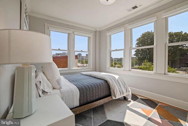 Building Photo - 3348 Prospect St NW