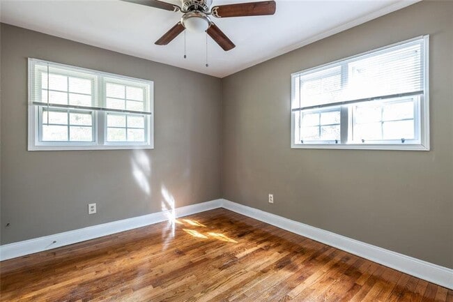 Building Photo - 2833 Cardo Dr NW