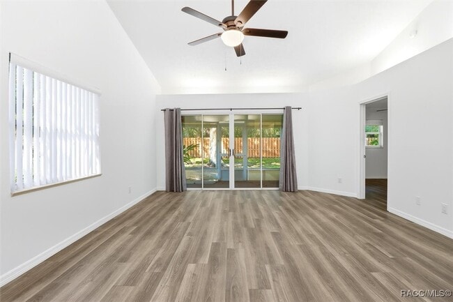 Building Photo - 809 Inverie Dr