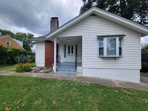 Building Photo - 1618 Dix Rd