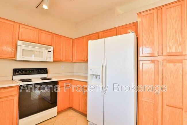 Building Photo - 3574 S Ponderosa Dr