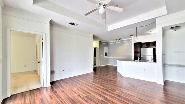 Building Photo - 6413 Astor Village Ave