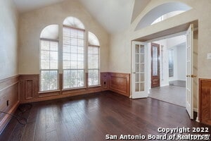 Building Photo - 21122 Balmoral Pl