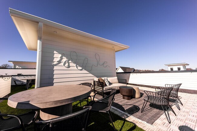 Building Photo - 234 Oceola Ave
