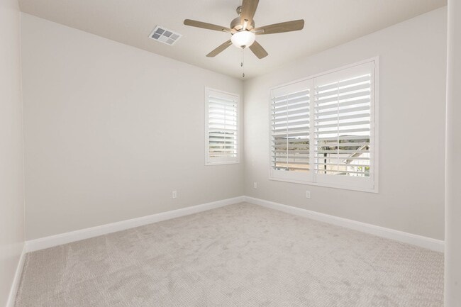 Building Photo - Brand new 2 Story with 4 beds and 2.5 baths plus Office