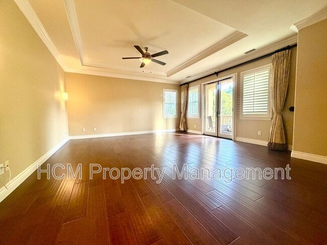 Building Photo - 114 Tearose