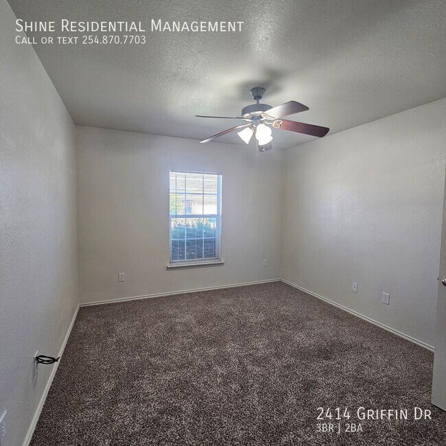 Building Photo - 2414 Griffin Dr