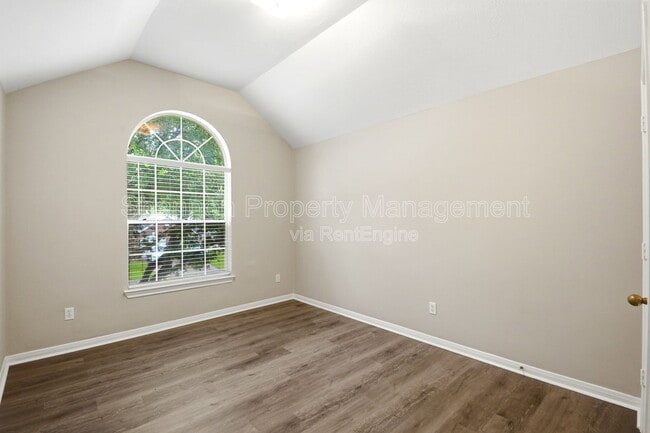 Building Photo - 3924 Highland Vale Ct