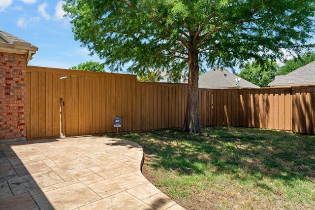 Building Photo - 7120 Bramblebush Dr