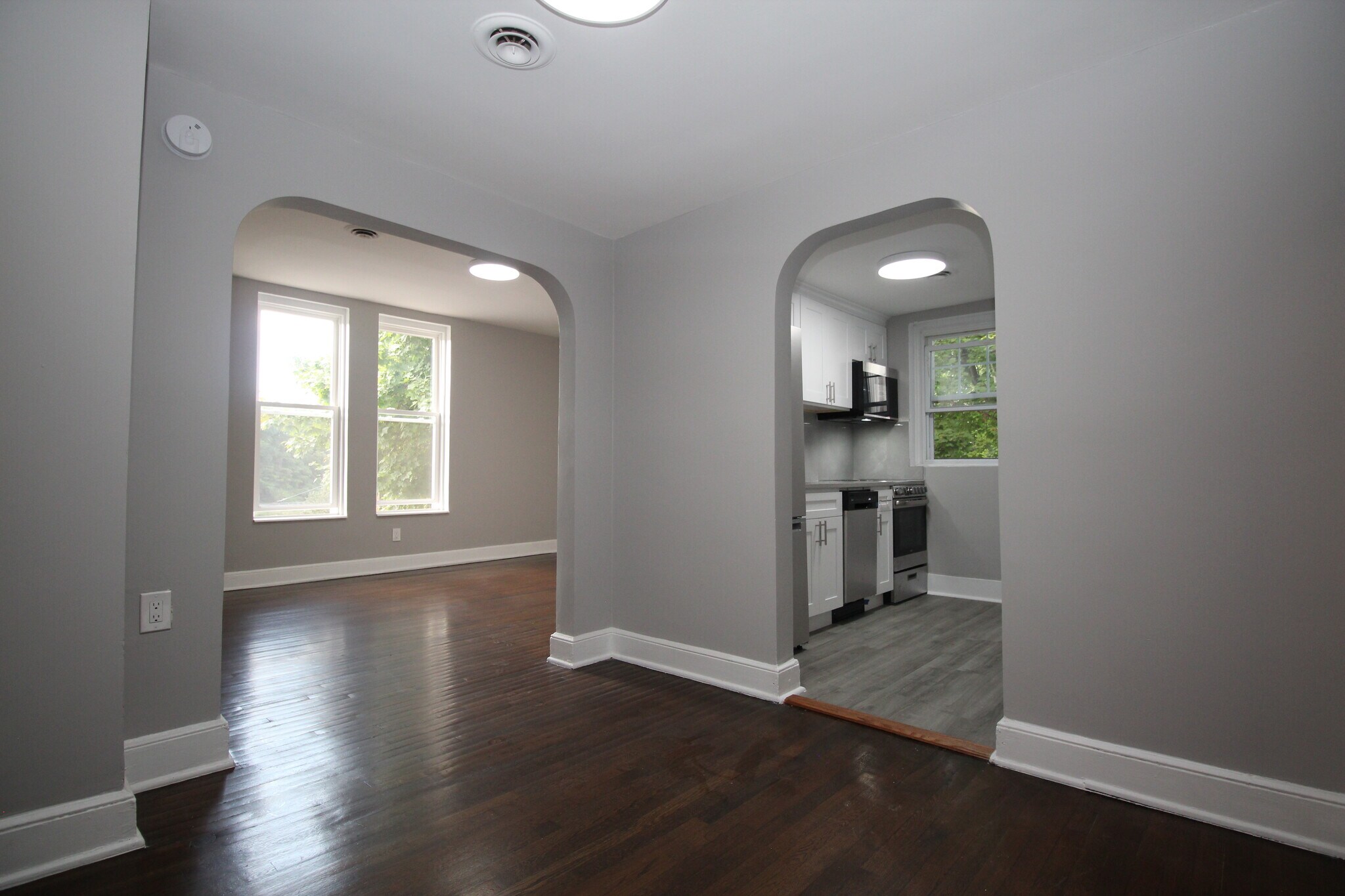 Building Photo - 17 Boswell Ave