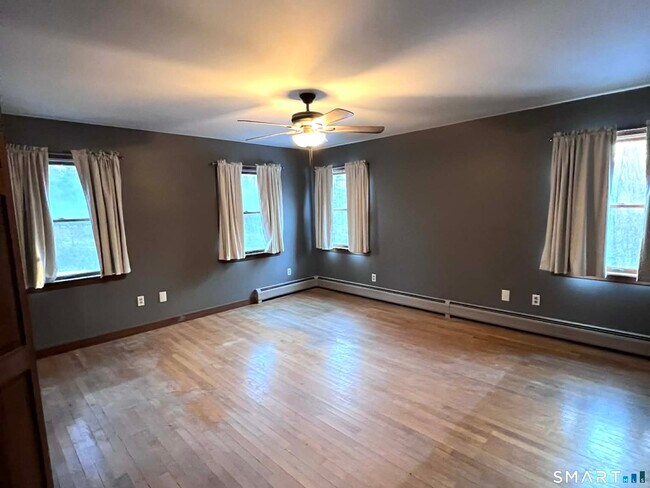 Building Photo - 250 Rte 66 E