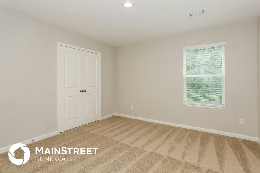 Building Photo - 518 Firethorn Ct