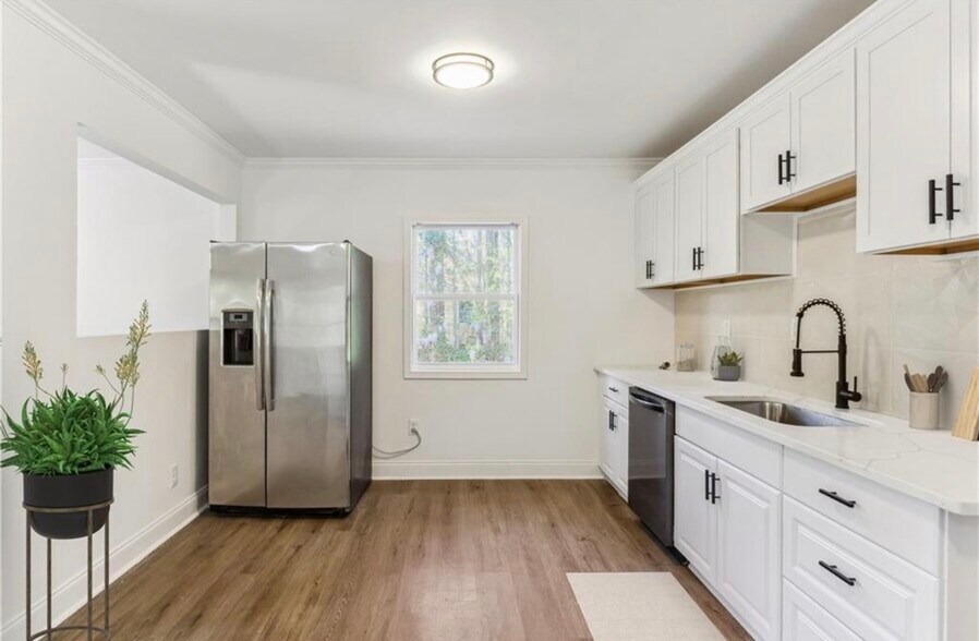 Building Photo - 437 Collier Ridge Dr NW