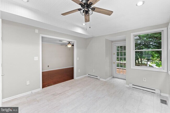 Building Photo - 6 S Lowery Ct
