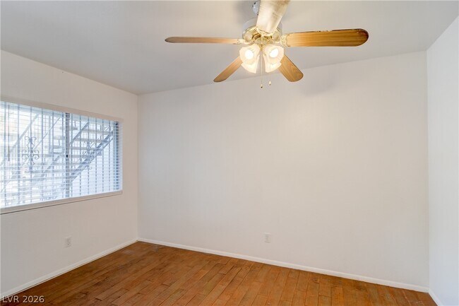 Building Photo - 2921 Country Manor Ln