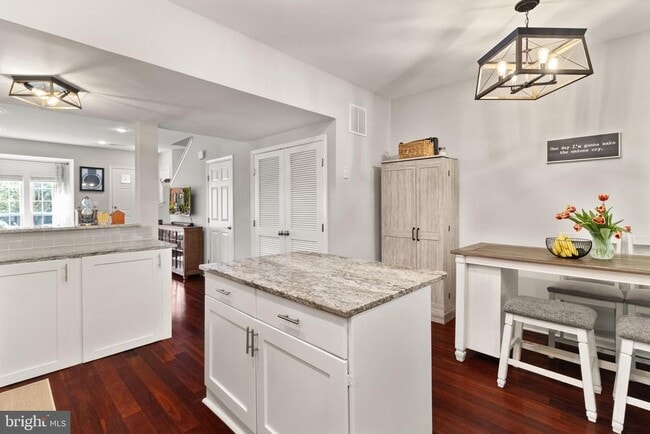 Building Photo - 4326 Sutler Hill Square